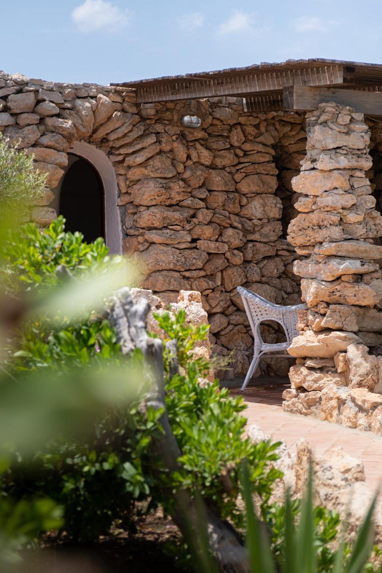 I Dammusi Di Borgo Cala Creta Hotel Đảo Đảo Lampedusa Ngoại thất bức ảnh