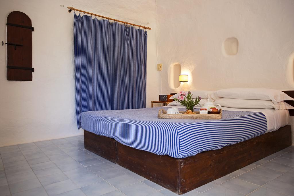 I Dammusi Di Borgo Cala Creta Hotel Đảo Đảo Lampedusa Phòng bức ảnh
