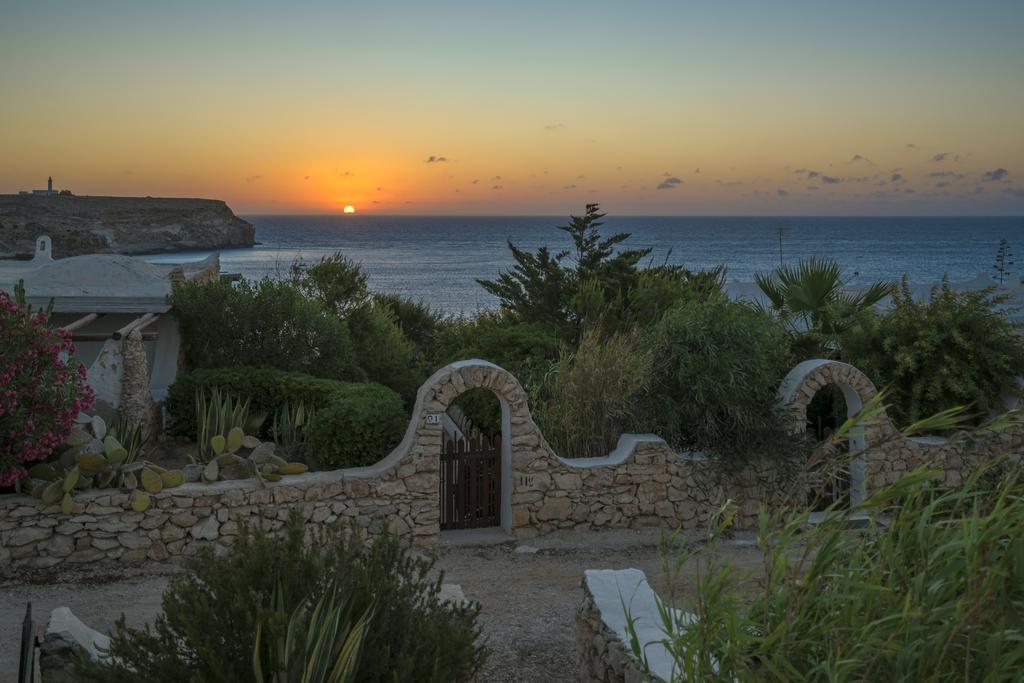 I Dammusi Di Borgo Cala Creta Hotel Đảo Đảo Lampedusa Ngoại thất bức ảnh